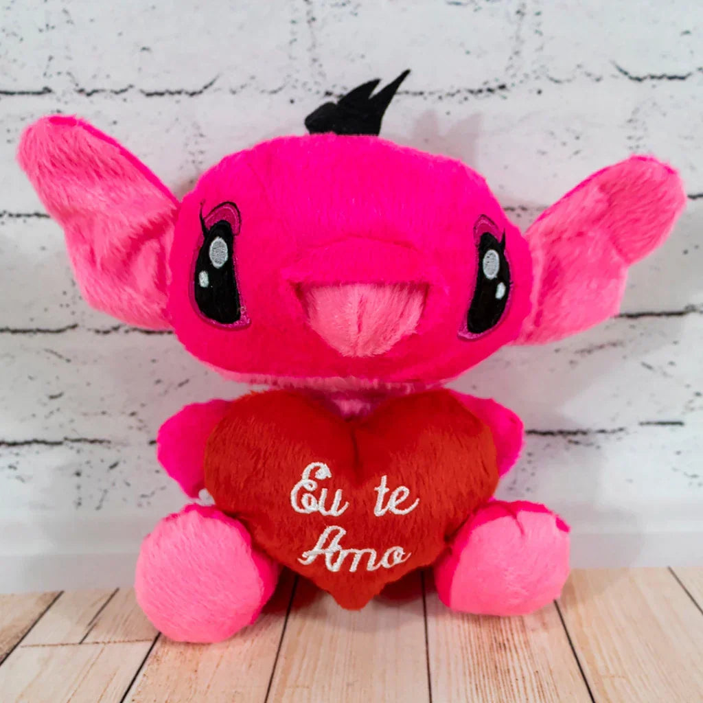Pelúcia Stitch 22 cm com coração Eu te amo 10 cm