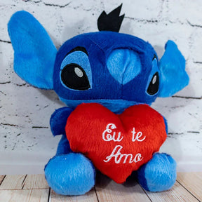 Pelúcia Stitch 22 cm com coração Eu te amo 10 cm