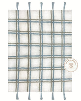 Tapete Lavável de Algodão Xadrez com Pompom Azul